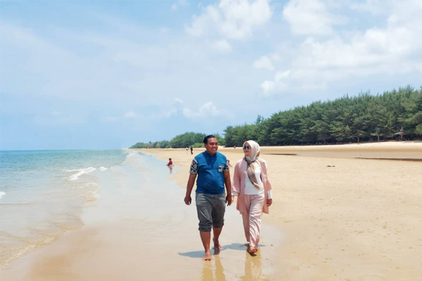 Alamat dan Rute Lokasi Pantai Lombang