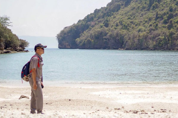 Alamat dan Rute Lokasi Pulau Nusa Barong