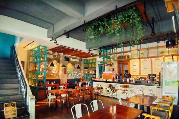 Cafe di Surabaya Timur hits dan rekomended