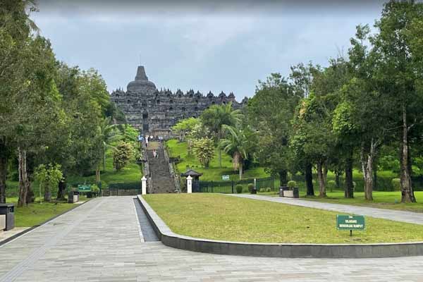 Daya Tarik Candi Borobudur