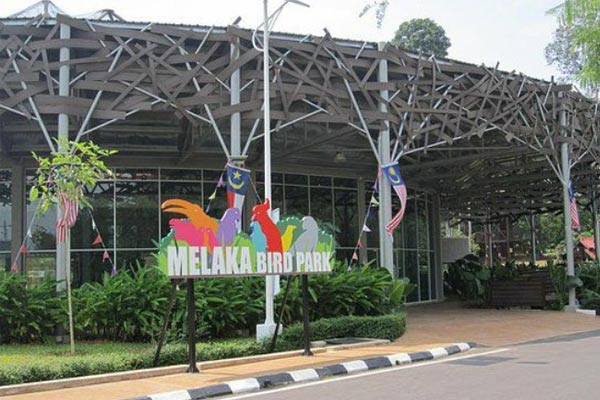 Entrance Fee Taman Burung Melaka
