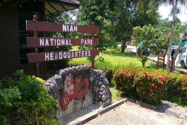 Entrance Fee Taman Nasional Niah