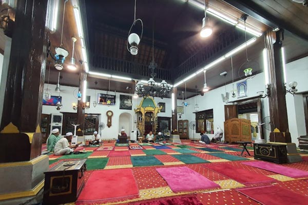 Facillity Masjid Kampung Hulu