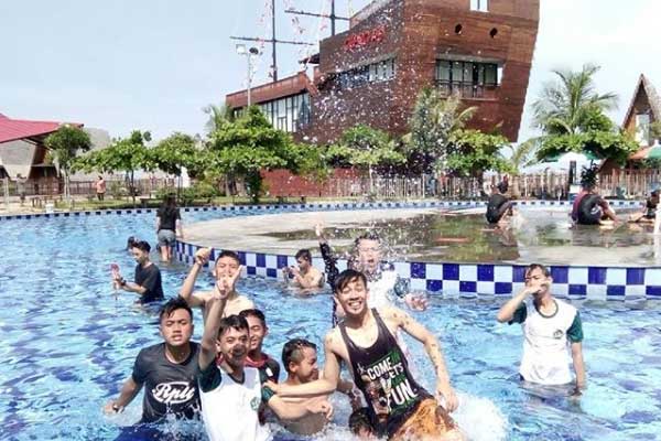 Harga Tiket Masuk Cirebon Waterland Ade Irma Suryani