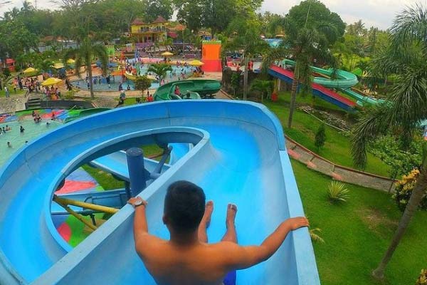 Harga Tiket Masuk Pikatan Waterpark