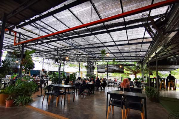 Location Kafe Kampung Kaw