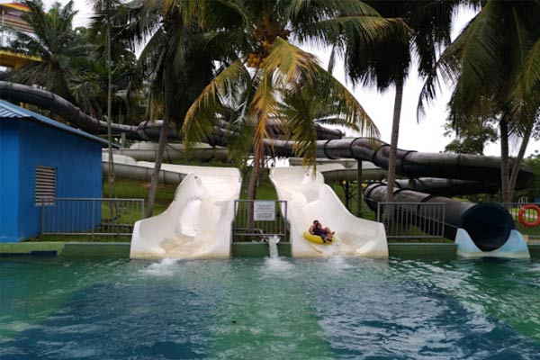 Opening Hours A Famosa Waterpark