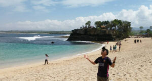 Pantai Labangka Bima NTB