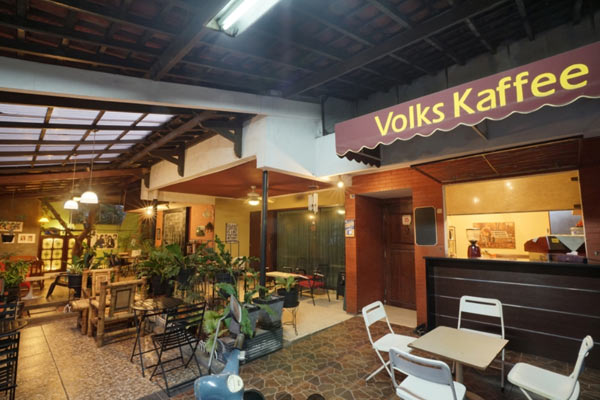 Rekomendasi cafe di Jatinegara Jakarta