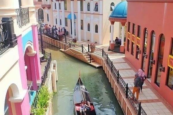 Spot Wisata di Little Venice