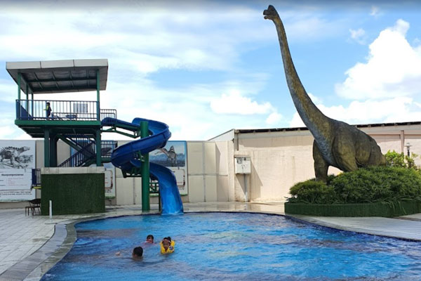 Spot di Dinosaur Alive Water Theme Park