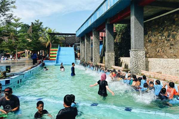 Tips Berkunjung Gumati Waterpark