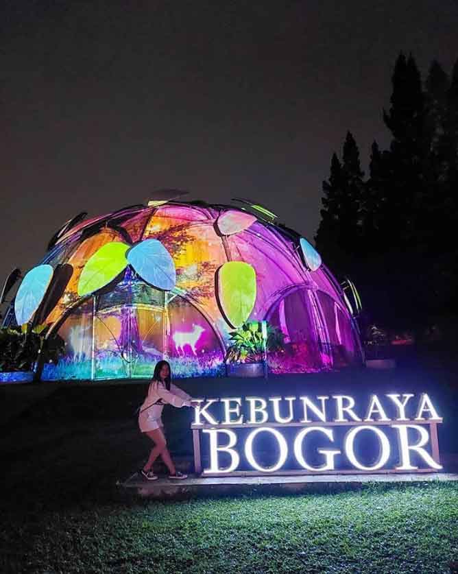 tips berkunjung ke Glow Kebun Raya Bogor
